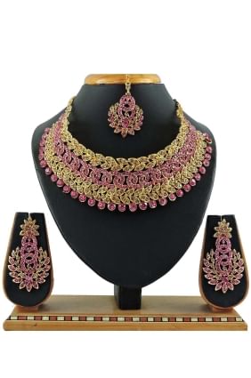 Collier rose de perles de pierres NV0468