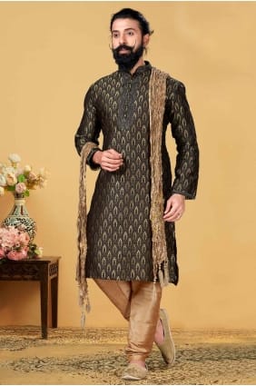 Kurta noir pour homme avec jacquard brodé KURR179