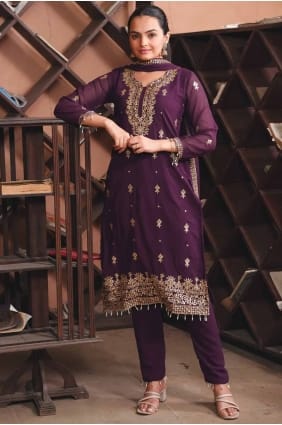 salwar kameez rouge en georgette avec broderies SK155568