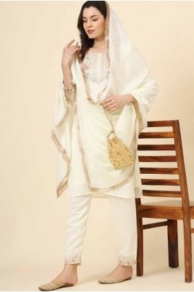 salwar kameez brodé en soie blanche SK155572