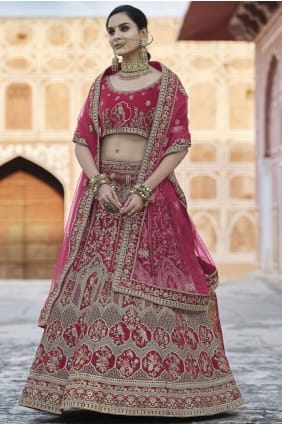 Broderie lourde avec travail à la main Velvet Rose Wedding Lehenga Choli Soft Net Filf LC4356