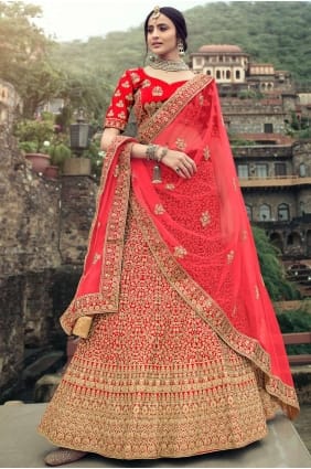 mariage en satin lehenga choli avec brodé en rouge LC4622