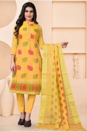 tissage jacquard banarsi jaune salwar kameez avec dupatta SK14505