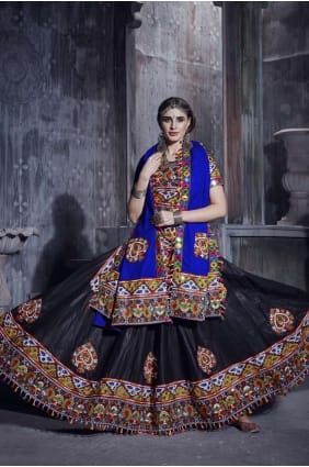 art soie navratri lehenga choli avec brodé LC5727