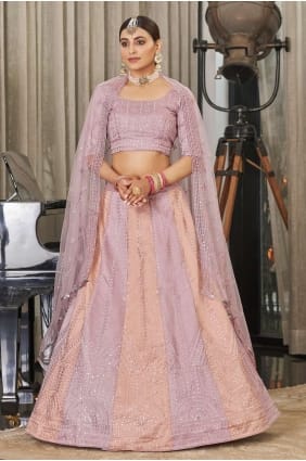 choli lehenga brodé rose en soie d'art LC5956