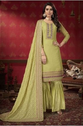 Pista Fausse Georgette Costume pakistanais brodé avec dupatta SS0932