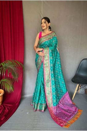 rama sari avec tissage de soie patola SR24171