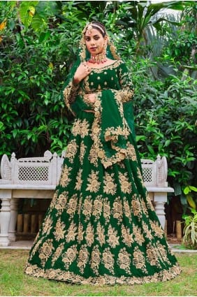 Pierre avec velours moti mariage Lehenga Choli en vert avec dupatta LC6905