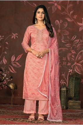 Costume pantalon droit rose en soie Chennai avec Dupatta SK153992