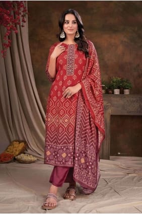 Salwar Kameez en mousseline rouge avec impression numérique SK154067