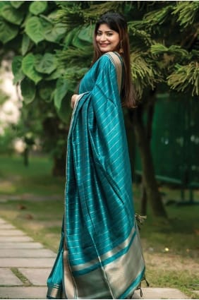 Soie Saree Tussar bleue avec tissage SR26464