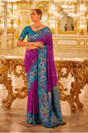 Tissage d'un sari en soie Banarasi violet avec chemisier SR27170