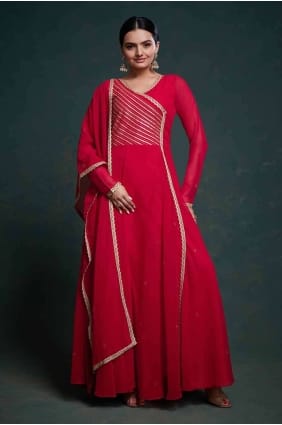 Costume Anarkali en georgette brodée rouge AS3955