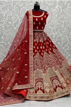 Lehenga choli brodé en velours rouge LC7945