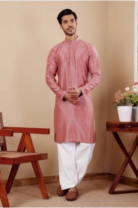Kurta rouge pour hommes en viscose avec broderie KURR316