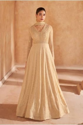 Costume Anarkali brodé en georgette pêche AS3990