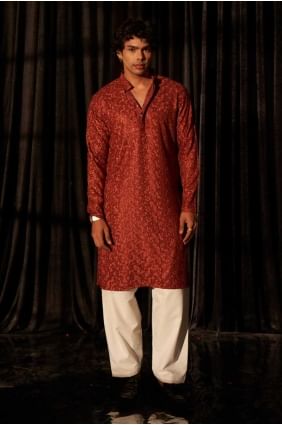 Berry rouge homme Kurta en viscose avec brodé KURR375
