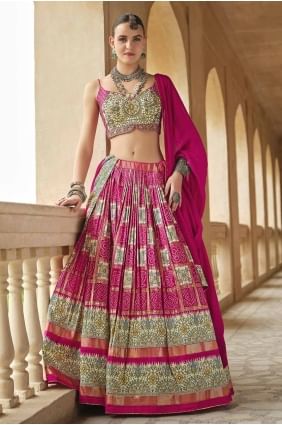 Lehenga choli de fête rose avec soie imprimée LC8177