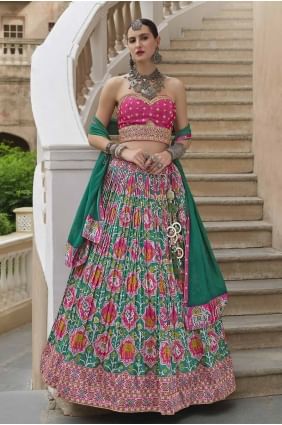 Costume lehenga de fête rose avec soie imprimée LC8181