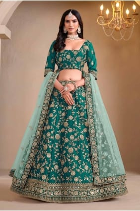 Lehenga Choli en soie Rama Art avec broderie LC8225