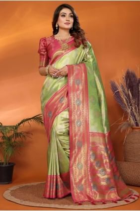 sari vert en soie banarasi en tissage SR28246
