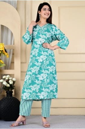 Salwar Kameez bleu rayonne imprimé numériquement SK155946