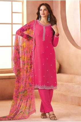 Salwar Kameez rose imprimé en mousseline avec dupatta SK15857