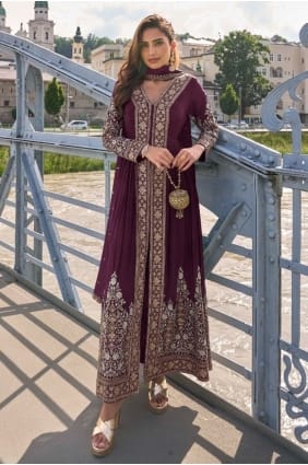 Salwar Kameez en mousseline de soie brodée magenta SK15835