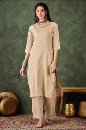 Salwar Kameez crème brodé en mélange de coton avec dupatta SK15829