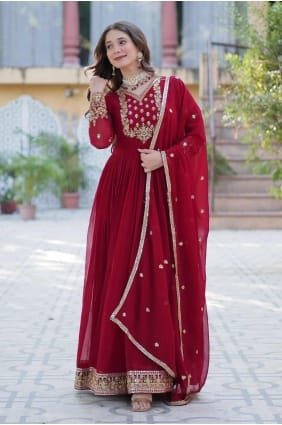 Robe marron en fausse georgette brodée avec dupatta GW1101