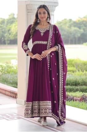 Robe longue en soie violette brodée GW1221