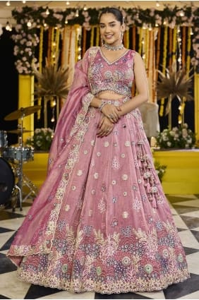Lehenga Choli en satin rose avec broderies LC8751