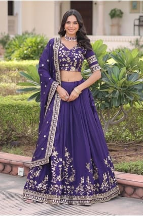 Lehenga Choli violet brodé en soie LC8895