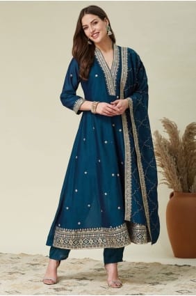 Ensemble Anarkali bleu sarcelle en soie brodée avec dupatta AS4239