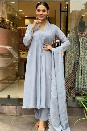 Tailleur pantalon droit brodé en rayonne grise SK155403