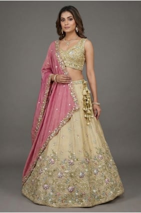 Lehenga Choli crème en tissu avec broderies LC9206