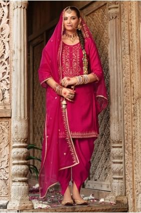 Salwar Kameez en viscose rose brodée SK155790