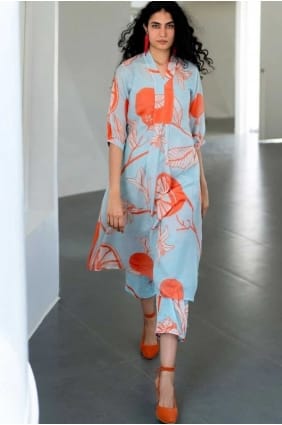 tailleur pantalon droit bleu ciel en viscose brodée avec dupatta SK155522