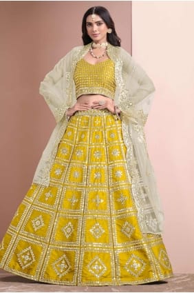 Lehenga choli de mariage brodé en soie d’art jaune LC8325