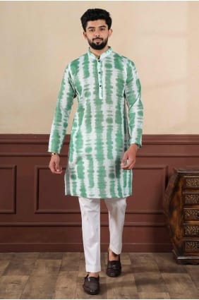 green digital print men kurta in linen KURR478