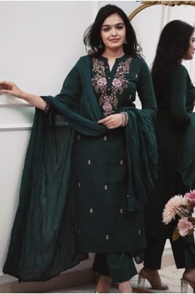 Salwar Kameez en soie brodée verte pour l'Aïd SK156001