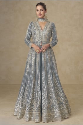 Ensemble Anarkali gris avec mousseline de soie brodée AS4292