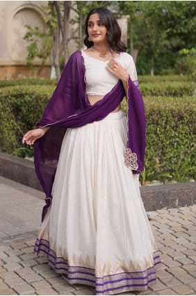 Lehenga Choli en jacquard Zari blanc LC9178