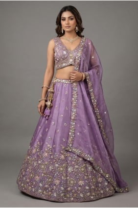 Lehenga Choli en tissu brodé lavande LC9207