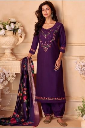 Salwar Kameez en viscose lavande avec broderies SK155788