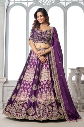 Lehenga Choli violet avec soie faite à la main LC9109