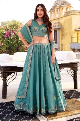 Lehenga Choli bleu ciel en soie brodée LC8887