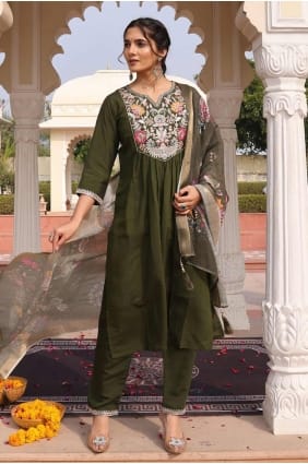 Mahendi brodé Salwar Kameez en coton SK155179