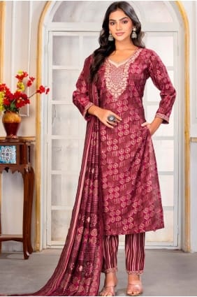 Maroon Chanderi Imprimé Salwar Kameez avec Dupatta SK156139