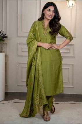 Salwar Kameez en soie vert Mehendi avec tissage SK155750